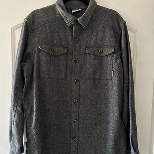 Men's Columbia Thick Wool Blend Button Down Shirt - Size L